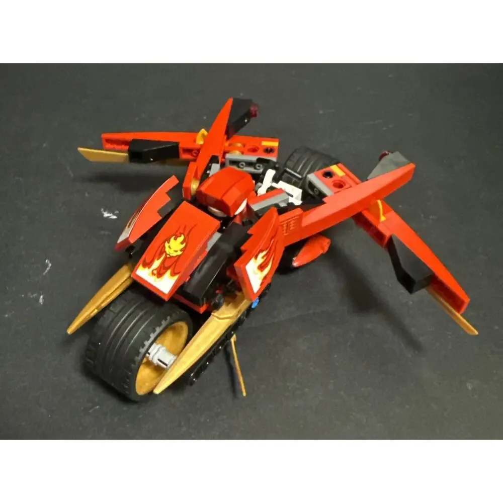 Lego Ninjago 9441 Kai's Blade Cycle Minifigures Instructions Box 100% Complete